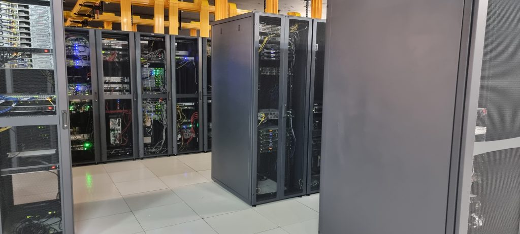 vps híbrido de alto rendimiento para ecommerce papper fly